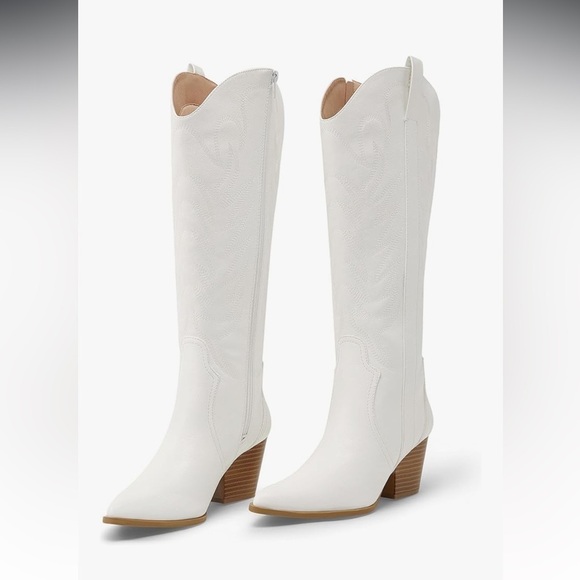 White Western-Style zip up Women's Boots - Picture 1 of 7